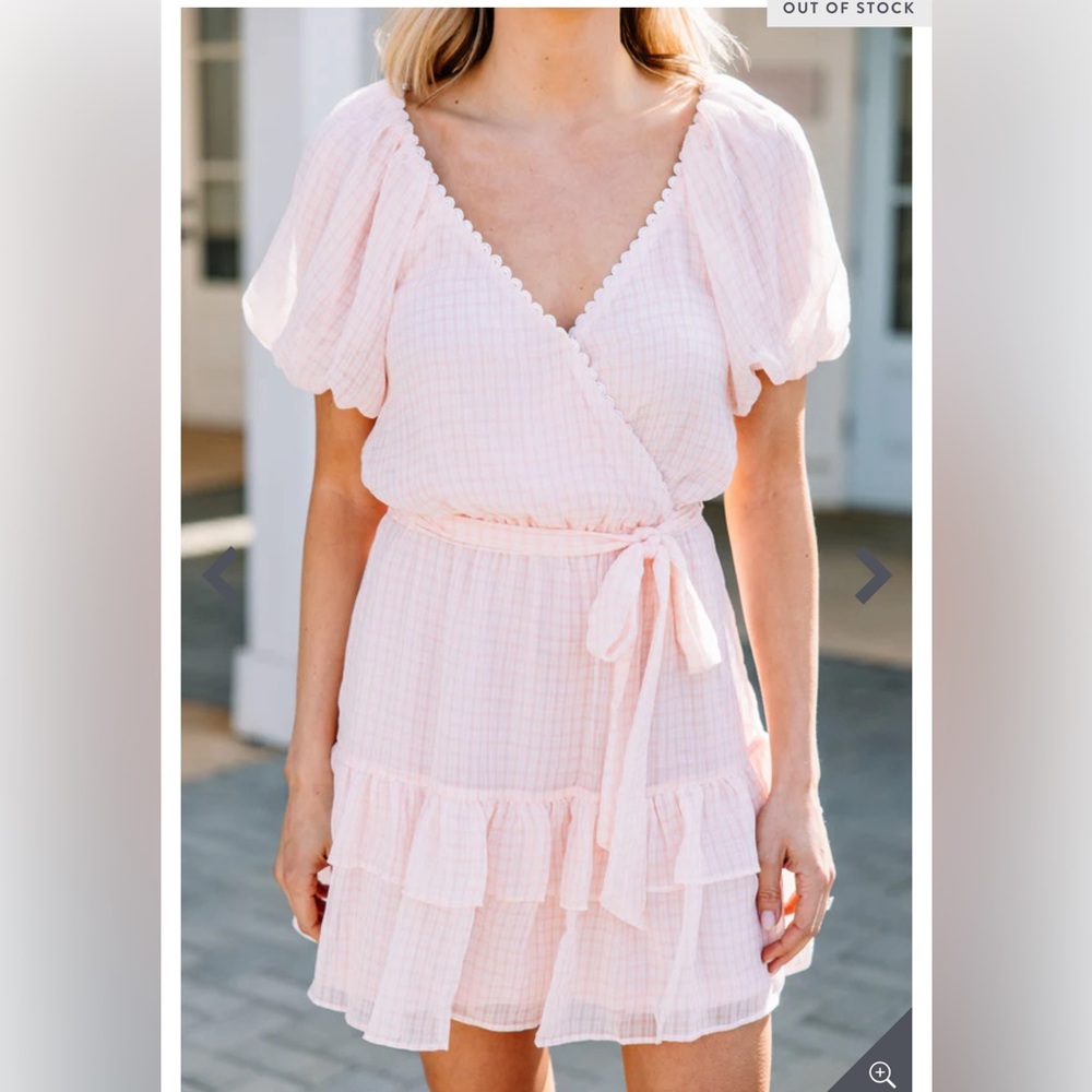 *blush pink/peach pretty dress